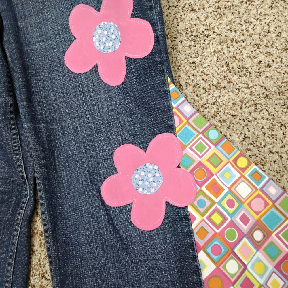 3867 Size 10 Upcycled Liz Claiborne Floral Patchwork Women's Bell Bottom Jeans - Picture 2 of 5
